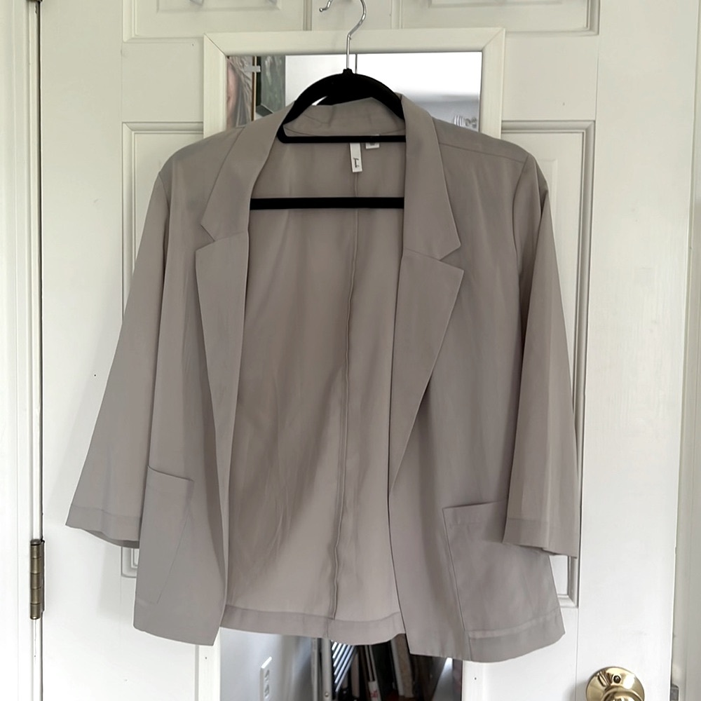 Frenchi tan blouse blazer